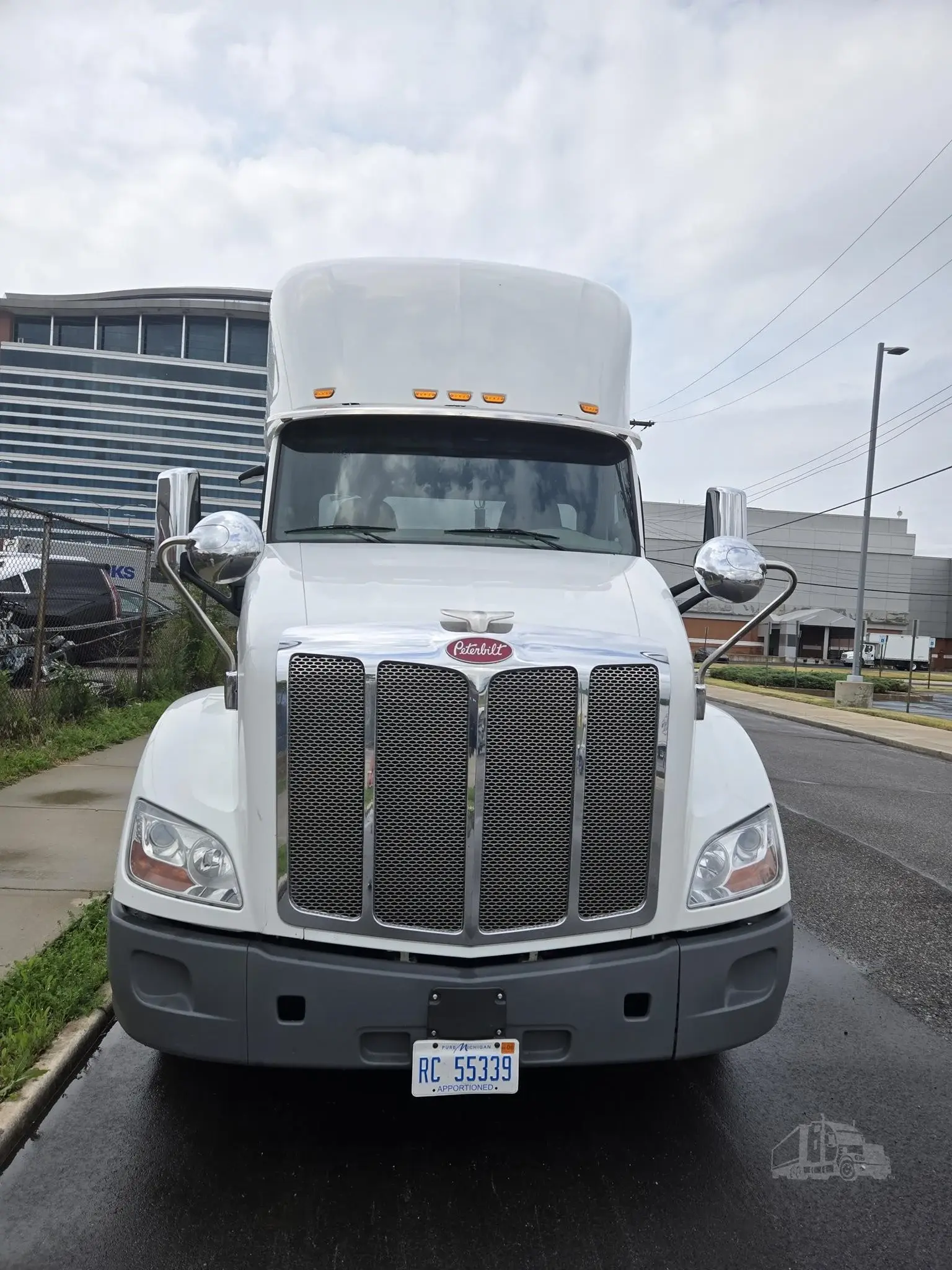 2020 Peterbilt 579