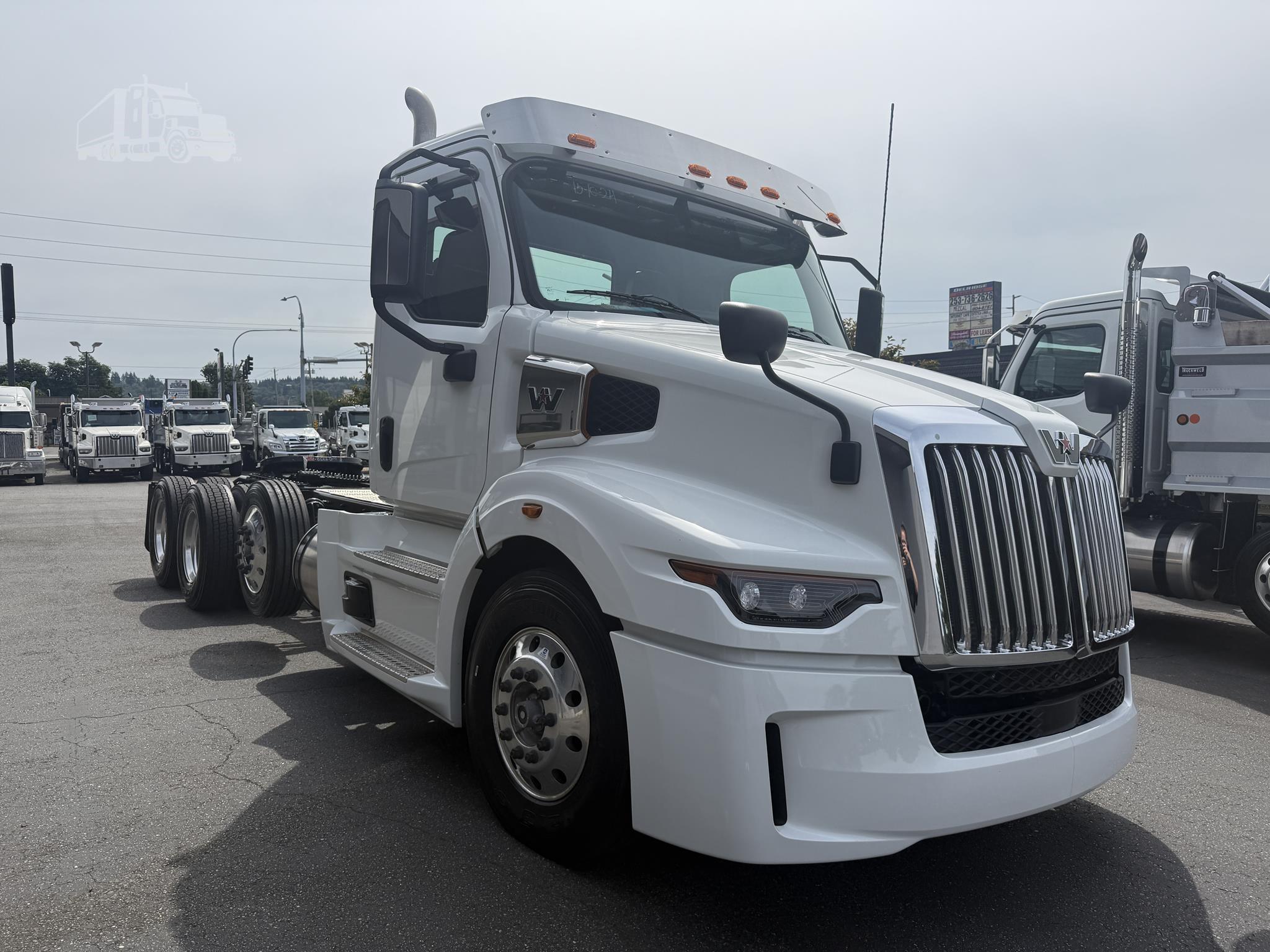 2025 Western Star 57X