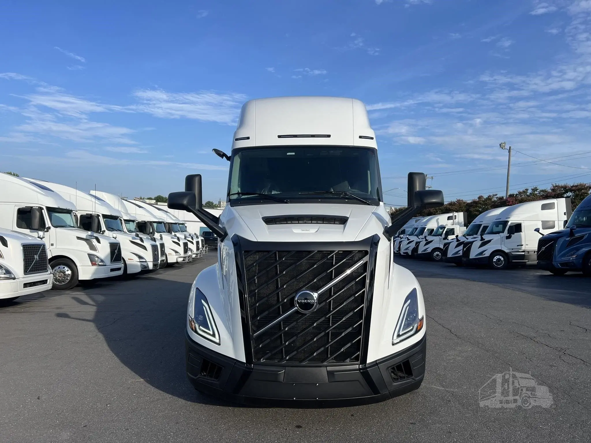 2026 Volvo VNL64T860