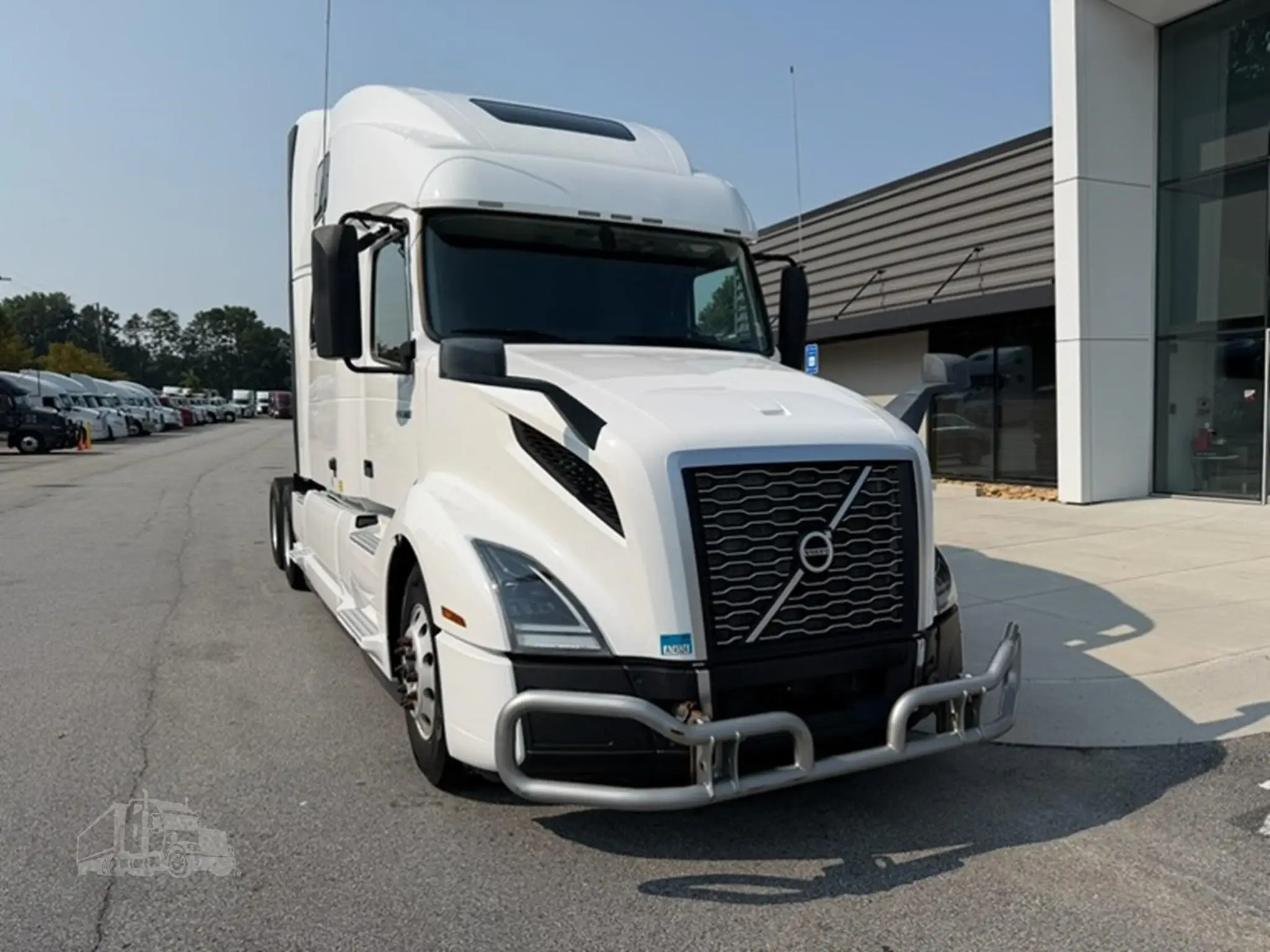 2023 Volvo VNL64T860