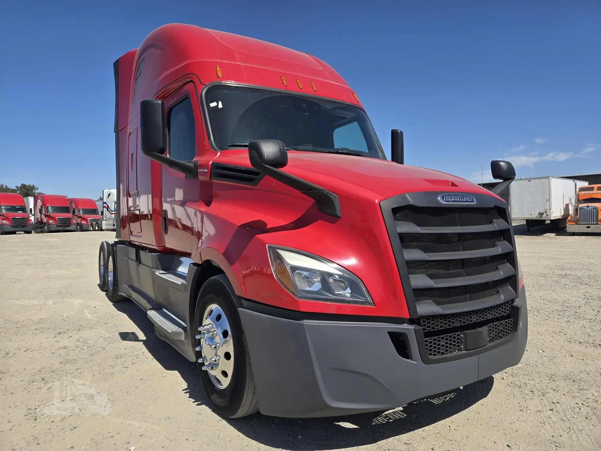 2020 Freightliner Cascadia 126
