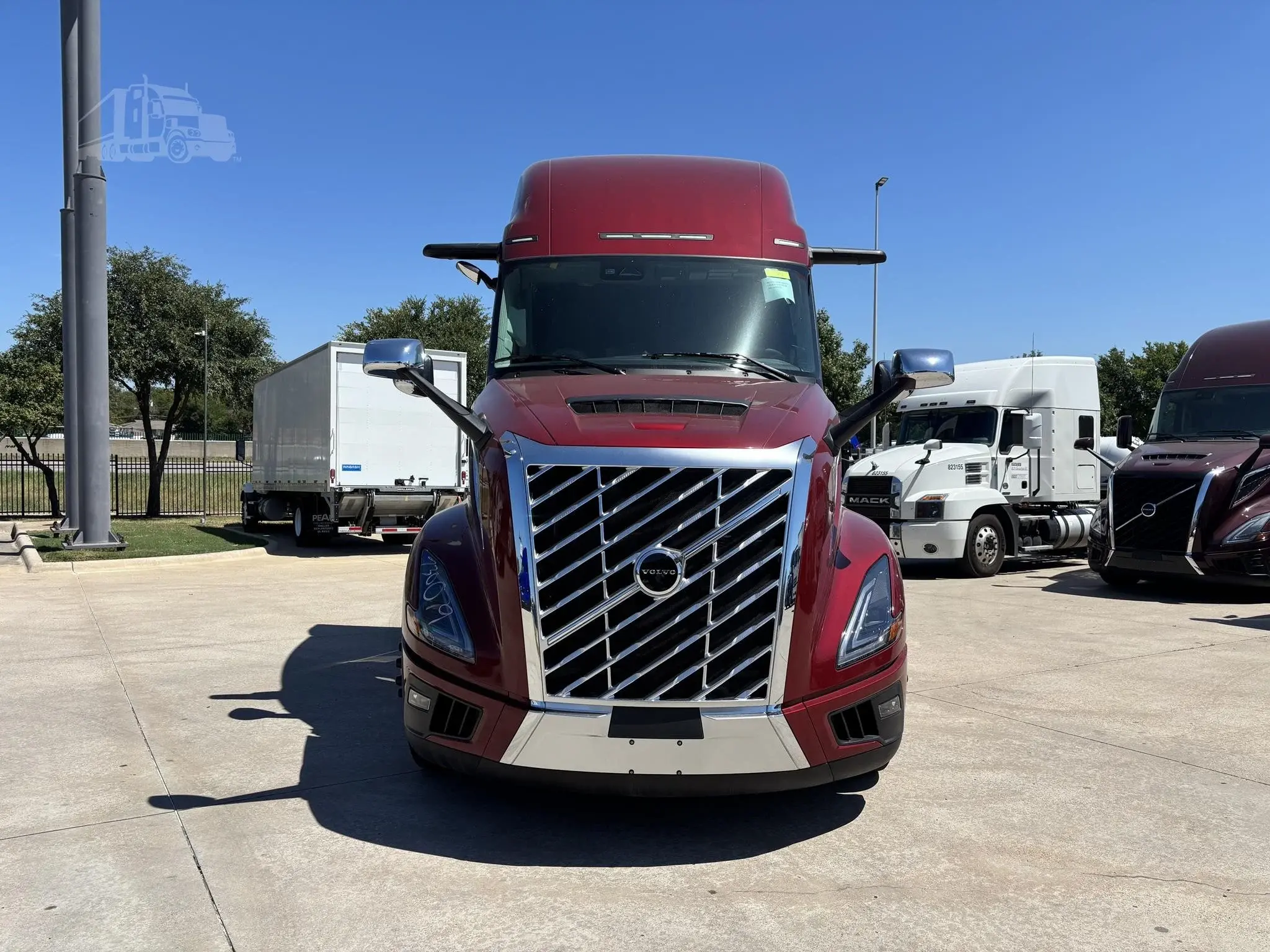2027 Volvo VNL64T860